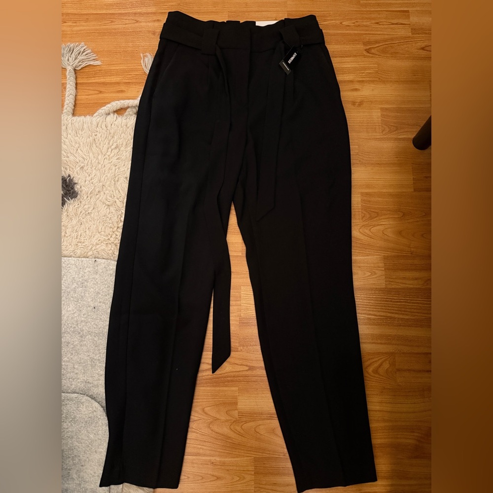 Express ankle high rise with tie waist accent